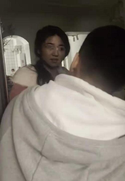 娱乐吃瓜老头直播视频,娱乐吃瓜老头带你领略娱乐圈幕后风云