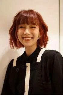 娱乐吃瓜酱真名,揭秘“娱乐吃瓜酱”真名背后的故事