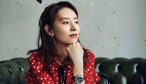 娱乐吃瓜女艺人,揭秘吃瓜女艺人背后的故事