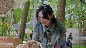 小义娱乐吃瓜,揭秘娱乐圈最新吃瓜事件，带你领略明星幕后故事