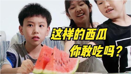 娱乐吃瓜酱父母抠门,揭秘明星家庭背后的真实生活