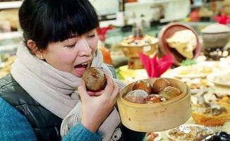 娱乐吃瓜酱石头,石头背后的故事与魅力揭秘